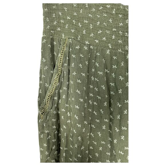 Three Dots Green Floral Wide Leg Flowy Boho Crop Pants Women's Size Medium - Picture 5 of 5